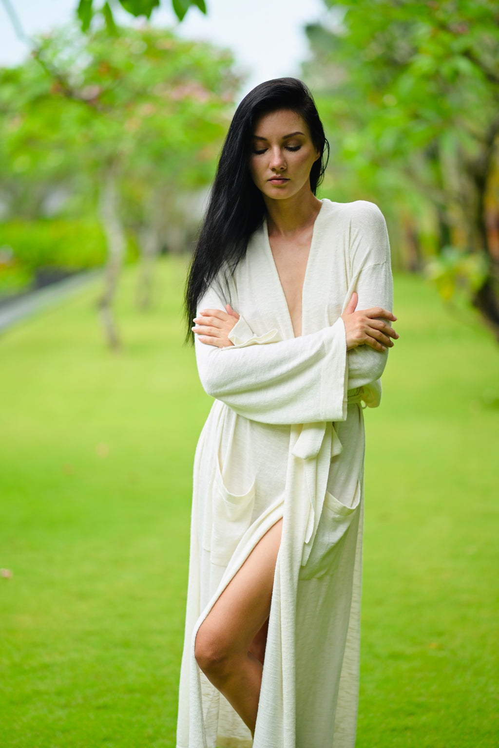 BILY Signature Luxury Knit Robe – Pearl White