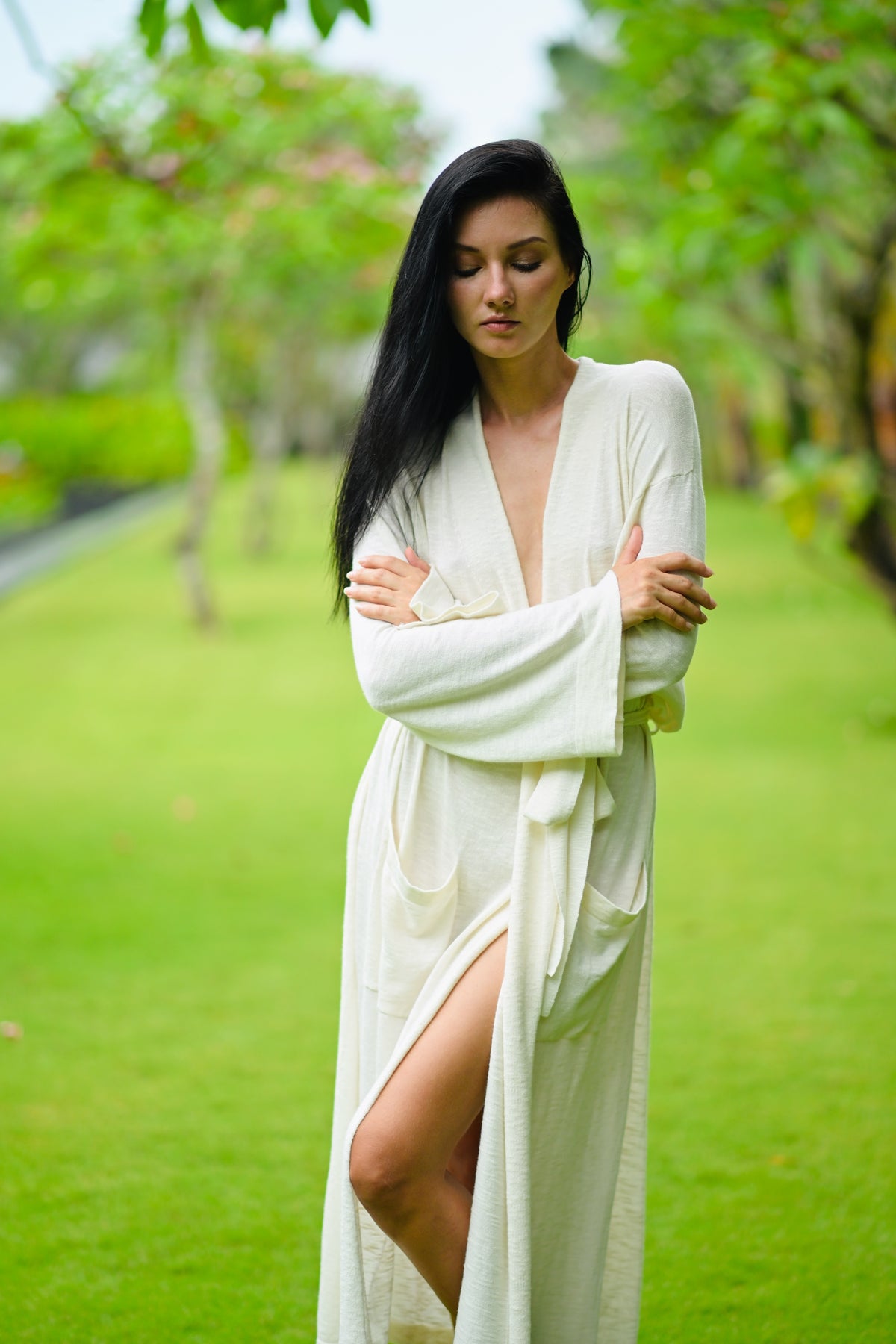 BILY Signature Luxury Knit Robe – Pearl White